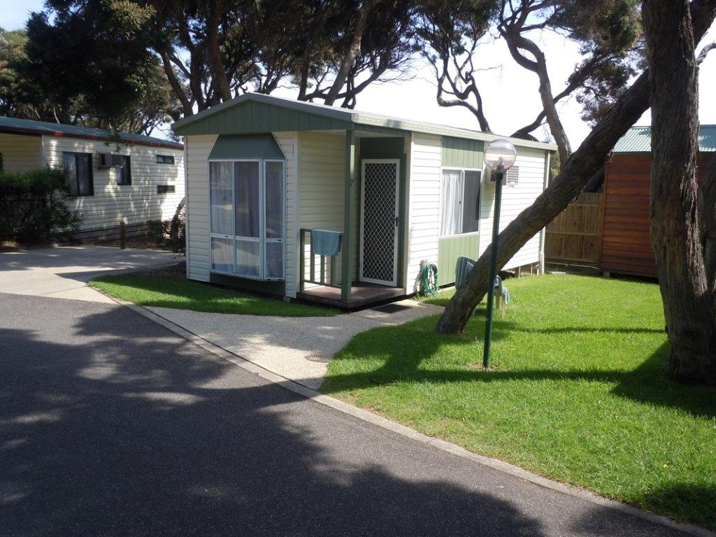 Park Cabinsleeps 5 Anglesea Family Caravan Park Caravan Park